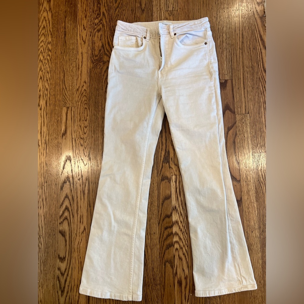 Zara ecru bootcut jean